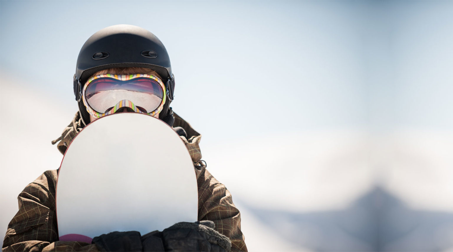 What to Wear First Time Snowboarding? Clever Skier