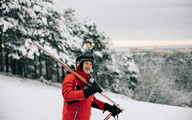 How to Choose Skis for Older Skiers: A Complete Guide