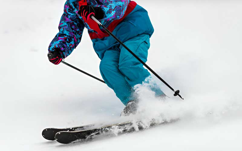 How to Choose Ski Boots for Beginners?