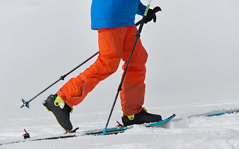 How to Choose Ski Pants for Big Guys?