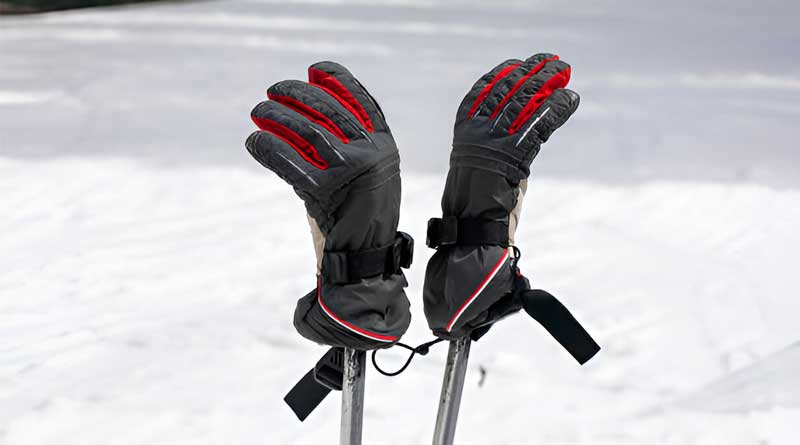 Best Ski Gloves for Sweaty Hands