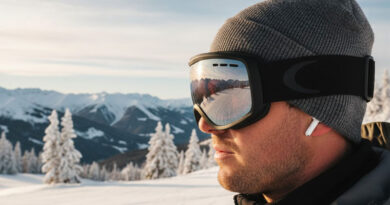 Best Earbuds for Skiing