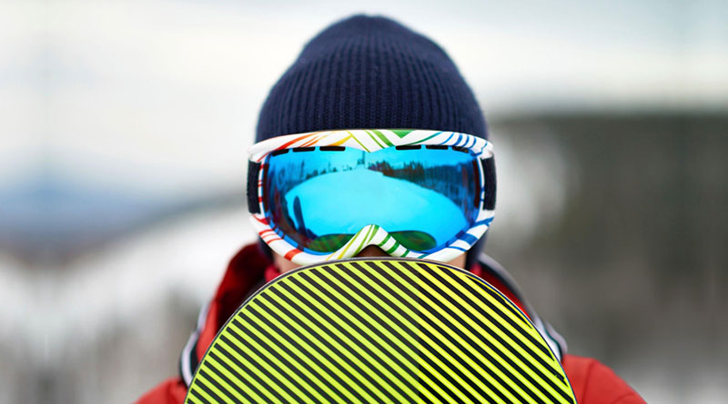 Best Snowboard Hats & Beanies